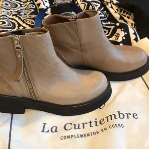 European leather boots😈